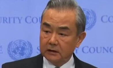 Şeful diplomaţiei chineze Wang Yi