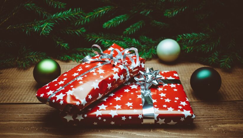 Cadouri de Crăciun / Pixabay