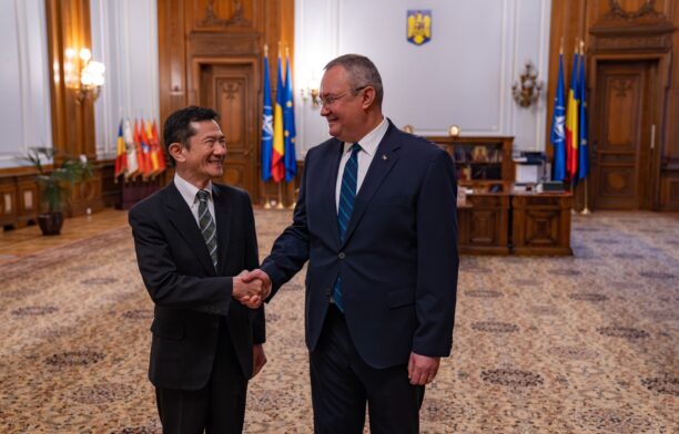 Nicolae Ciucă şi Hiroshi Ueda