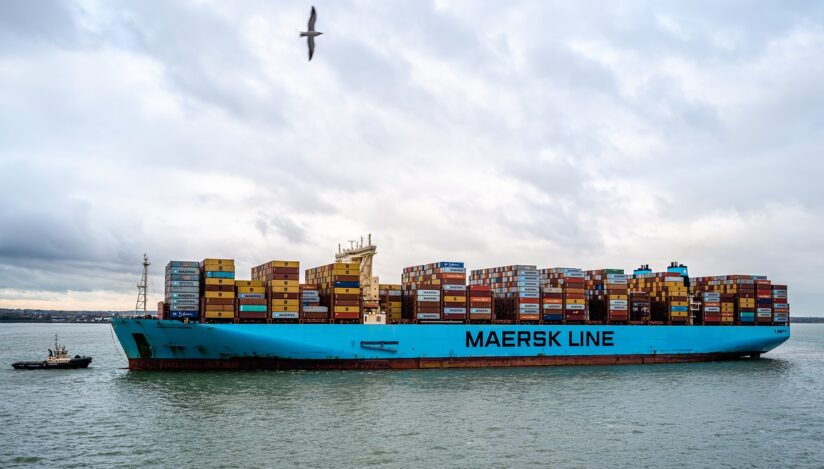 Maersk recurge la transportul pe calea ferată pentru a ocoli canalul Panama