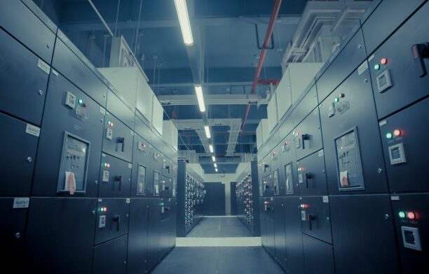 Super-computer, data center / Pixabay