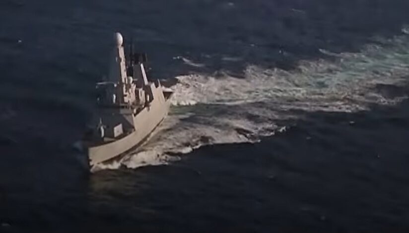 Distrugător american în Marea Roșie / captura video