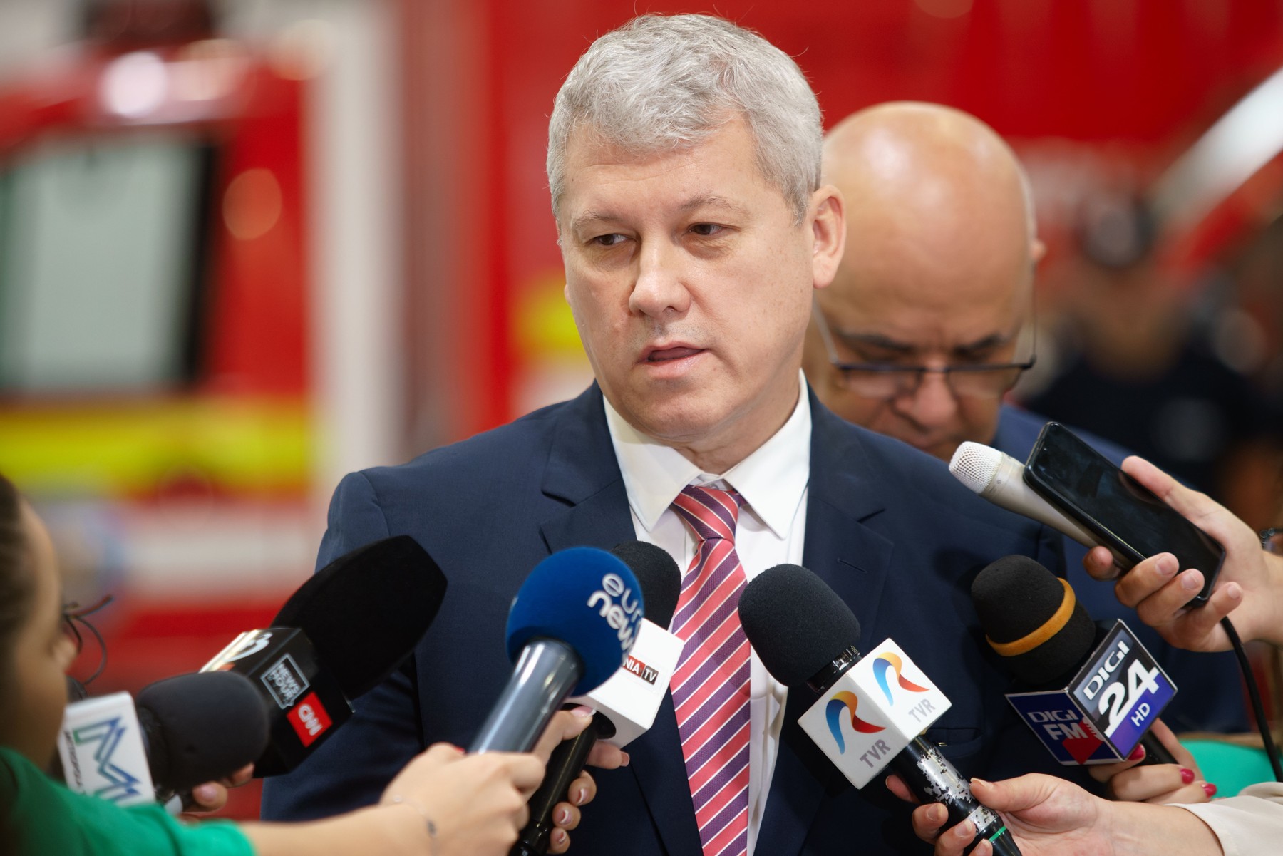 Cătălin Predoiu, după votarea moțiunii: Nu trebuie să abandonăm guvernarea. Negocierile ar fi trebuit să continue până când “se cădea sub masă”