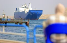Canalul Suez.