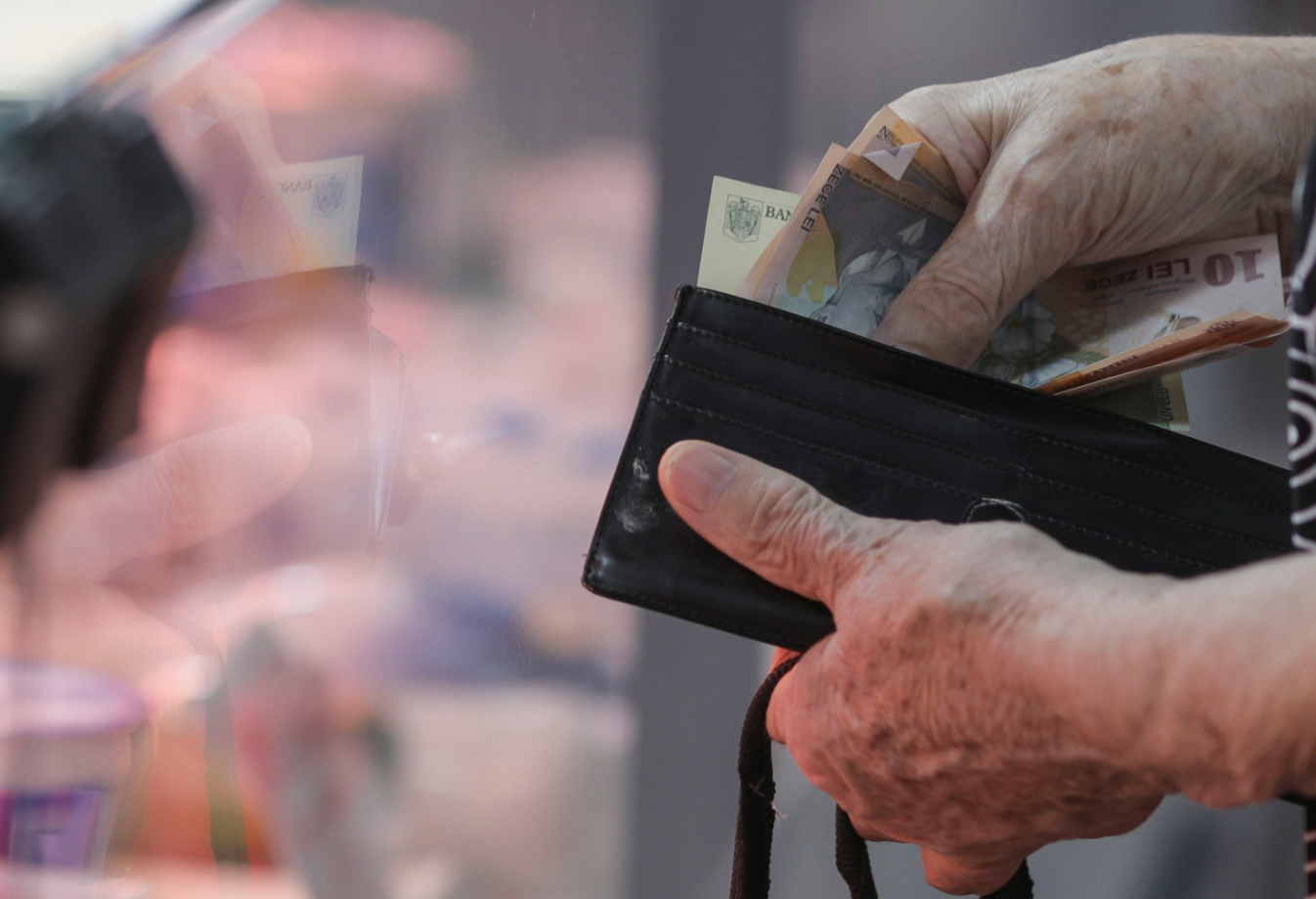 Instanța supremă atacă la Curtea Constituțională legea privind plata pensiilor private