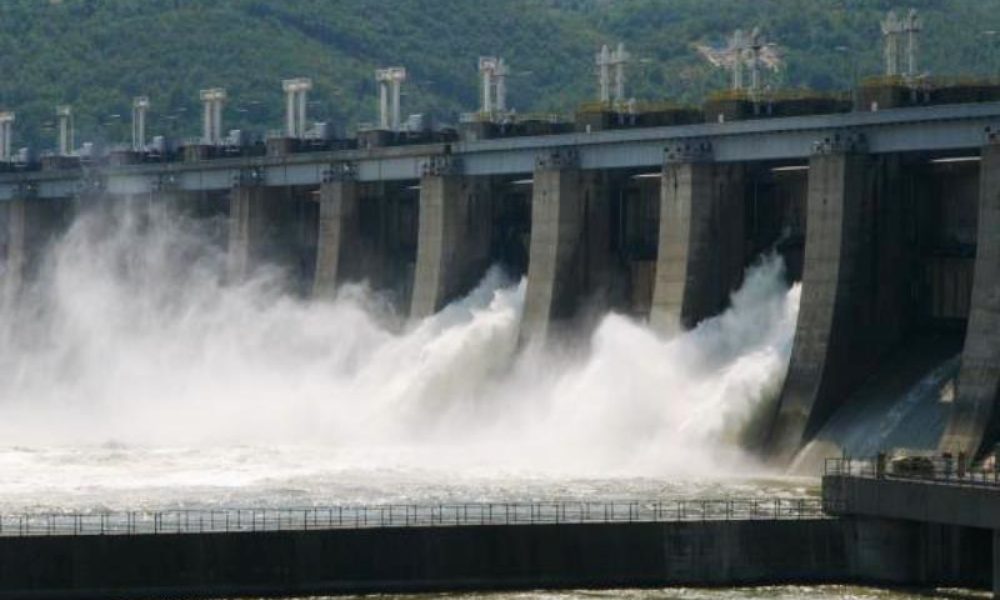 Hidroelectrica va atinge cel mai sumbru record de producţie din istorie, puţin peste 11 TWh