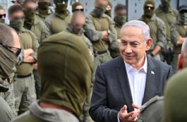 Prim-ministrul Benjamin Netanyahu, printre militari israelieni. Sursa foto: Facebook, Benjamin Netanyahu
