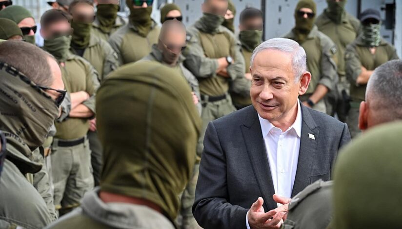Prim-ministrul Benjamin Netanyahu, printre militari israelieni. Sursa foto: Facebook, Benjamin Netanyahu