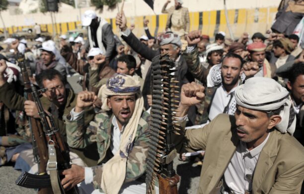 Ar putea rebelii Houthi sabota cablurile submarine de internet care leagă Asia de Europa?