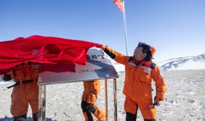 Spioni sau oameni de știință? China deschide o bază în Antarctica, la ușa Statelor Unite