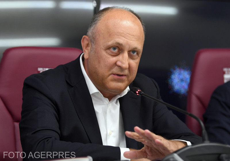 Patronatele, după întâlnirea cu PSD: Ne dorim ca această criză politică să fie cât mai scurtă, în aşa fel încât să ne putem întoarce cât mai repede la treburile noastre