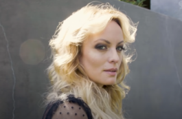 Vedeta americană de filme pentru adulţi Stormy Daniels