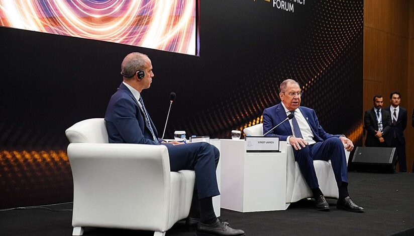 Lavrov promite că Rusia nu va ataca o altă ţară est-europeană / Sursa foto: Facebook, Antalya Diplomasi Forumu