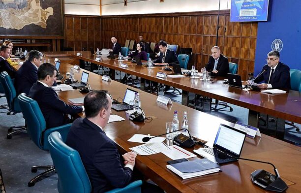 Comasarea alegerilor, aprobată de Guvern