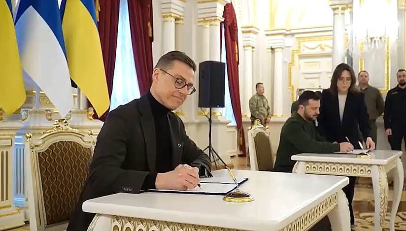 Ucraina şi Finlanda au semnat un acord pe zece ani / captura video