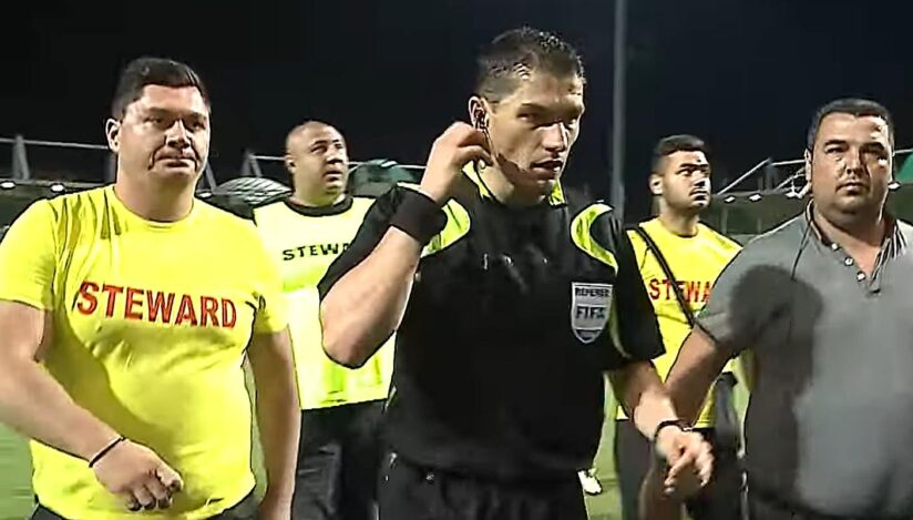 Arbitrul Istvan Kovacs / captura video
