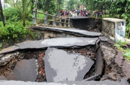 Alunecări de teren în Indonezia. Sursa foto: Profimedia Images