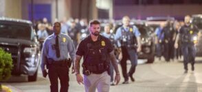 Atac armat in Minneapolis. Polițiști SUA. Politia americana. Sursa foto: Profimedia Images