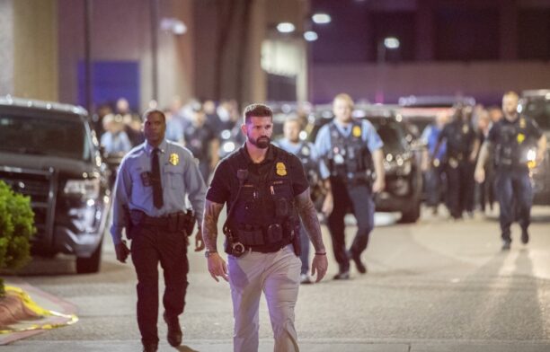 Atac armat in Minneapolis. Polițiști SUA. Politia americana. Sursa foto: Profimedia Images