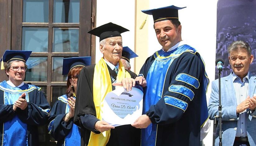 Cel mai în vârstă student din România, Aurel Voicu