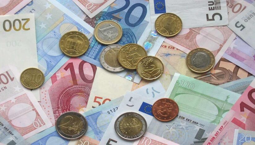 România nu îndeplineşte condiţiile pentru adoptarea monedei euro / Pixabay