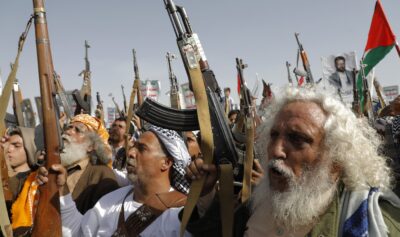 Cel puțin nouă angajați yemeniți ai unor agenții ONU, reținuți de rebelii houthi / Profimedia Images