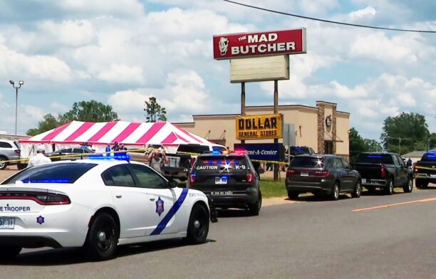 Atac armat într-un supermarket din oraşul Fordyces, statul american Arkansas. Sursa foto: Profimedia Images