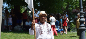 Călușar din județul Dăbuleni, Dolj, declarat Tezaur Uman Viu. Sursa foto: Sursa foto: Centrul Judeţean pentru Conservarea şi Promovarea Culturii Tradiţionale Dolj