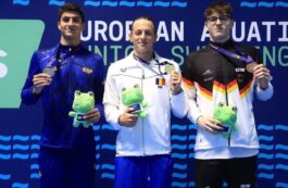 Robert-Andrei Badea a câştigat medalia de aur în proba de 200 m mixt, joi, la Campionatele Europene de înot pentru juniori de la Vilnius (Lituania). Sursa foto: Federației Române de Natație și Pentatlon Modern