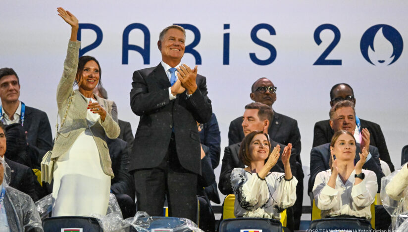 Klaus și Carmen Iohannis, la ceremonia de deschidere a JO Paris 2024 / foto: COSR