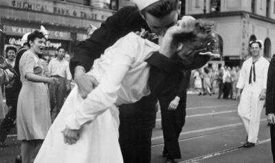 The Kissing Sailor / Profimedia Images