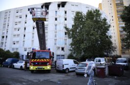 Cel puţin şapte morţi într-un incendiu dintr-un bloc din Nisa. Sursa foto: Profimedia Images