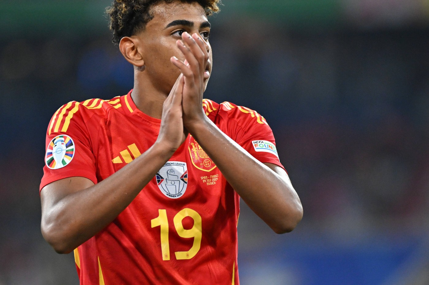 Povestea lui Lamine Yamal, tânărul fotbalist star de la FC Barcelona
