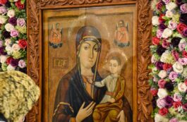 Icoana Maicii Domnului de la Mănăstirea Nicula. Sursa foto: Mitropolia Clujului, Maramureșului și Sălajului