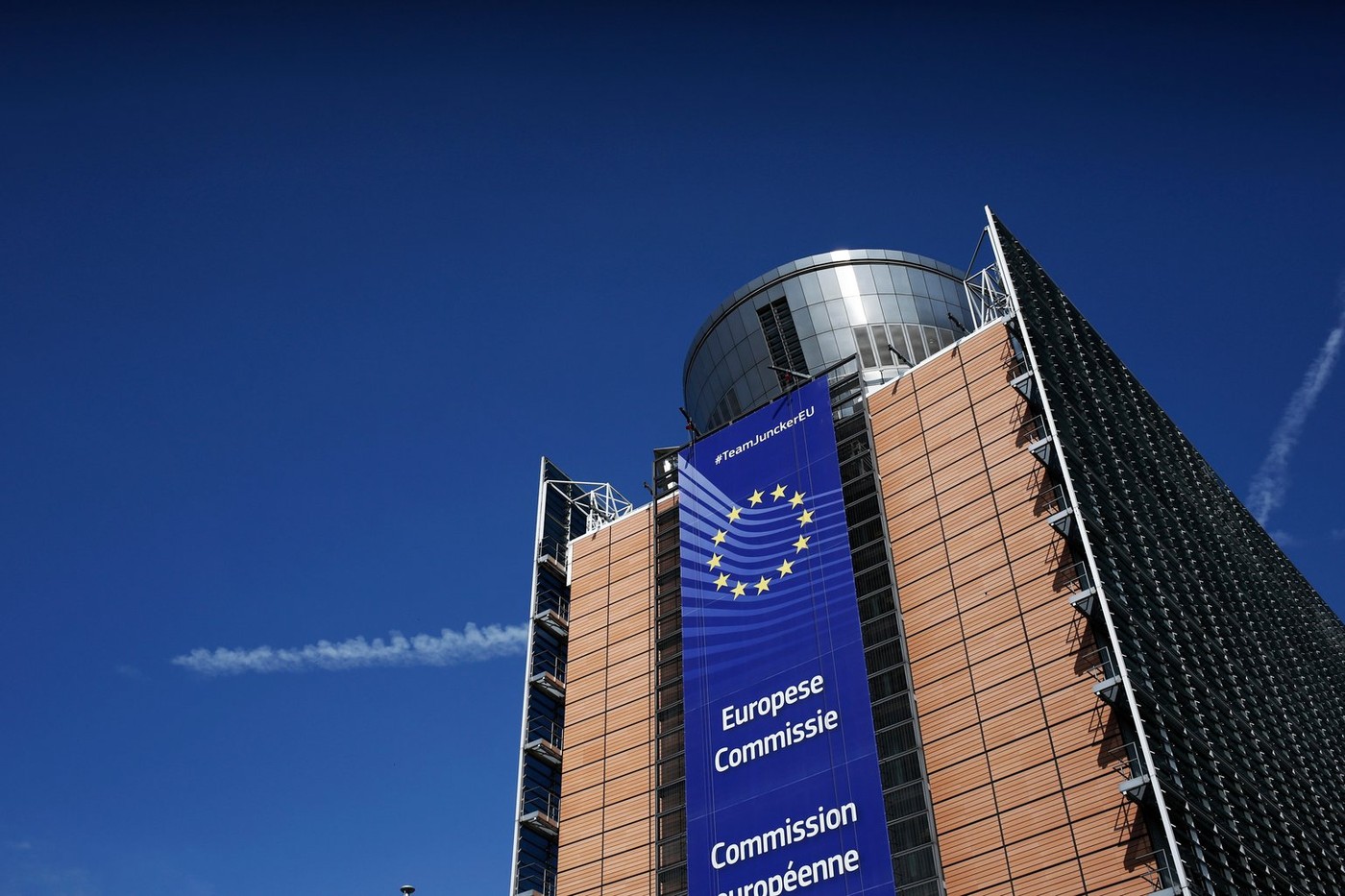 Percheziții la Comisia Europeană în legătură cu vânzarea unor proprietăți. Investigația este condusă de Parchetul European, condus de Laura Codruța Kovesi