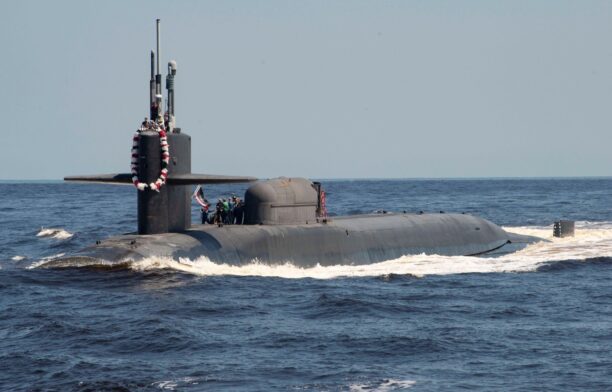 Submarin cu propulsie nucleară înarmat cu rachete de croazieră USS Georgia. Sursa foto: Profimedia Images