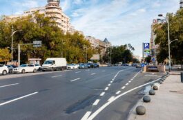 Bandă unică pentru autobuze pe Bd Gheorghe Magheru, pe tronsonul cuprins între Universitate și Piața Romană. Sursa foto: Nicușor Dan