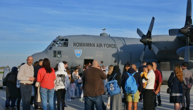 România, o nouă misiune de evacuare medicală. Zece copii şi 23 de aparţinători au fost scoşi din Fâşia Gaza
