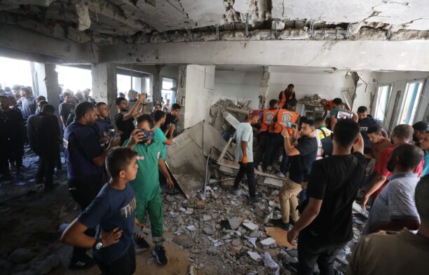 Atac israelian asupra şcolii Asmaa, din Gaza. Sursa foto: Profimedia Images