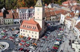 Expoziţie de automobile de epocă / foto: Facebook, Retromobil Brașov