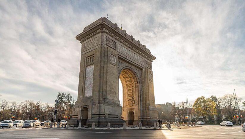 Arcul de Triumf, București / Facebook, Nicușor Dan