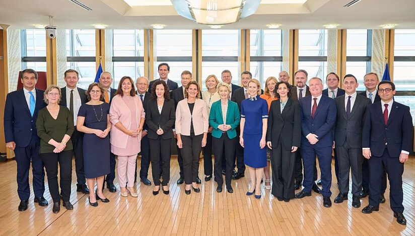 Ursula von der Leyen și comisarii europeni propuși în noua legislatură / foto: EC - Audiovisual Service
