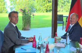 Emmanuel Macron și Olaf Scholz / captura video