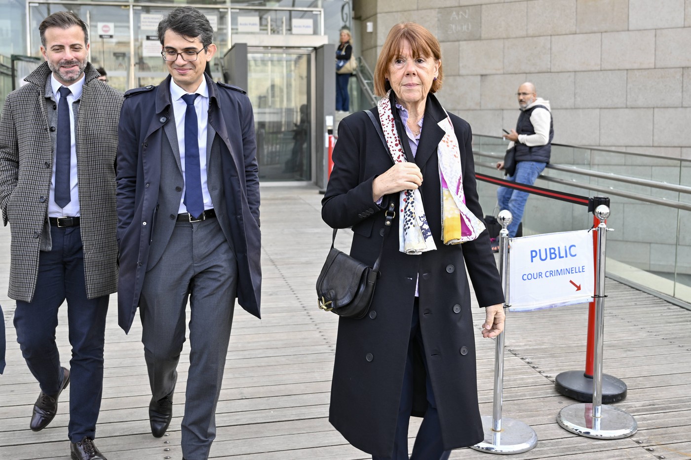 Primul interviu televizat al lui Gisèle Pelicot, victima unor abuzuri şi violuri în masă mai bine de 10 ani. „Este greșit să crezi că o tragedie unește o familie”