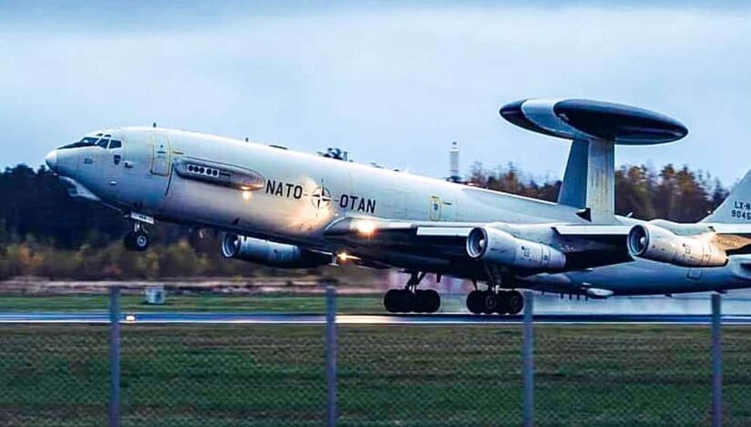 Aeronavă AWACS. foto: Facebook, NATO, OR-5 Andrew Hummel
