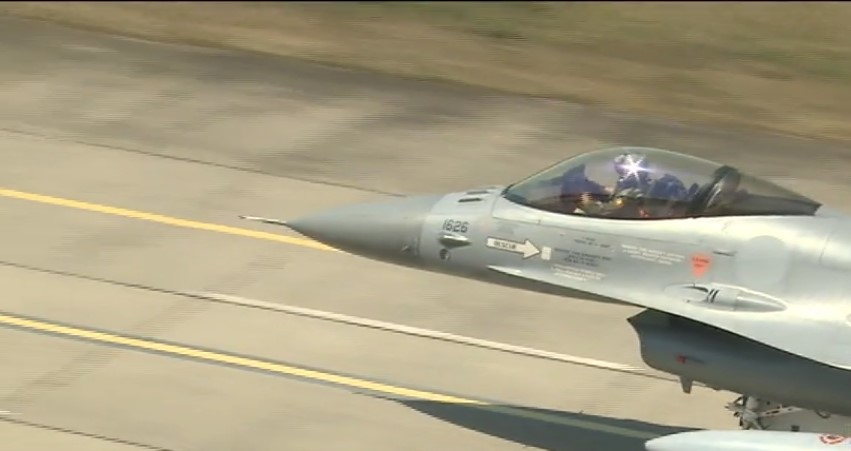 Avioane NATO au doborât o dronă care a intrat în spaţiul aer