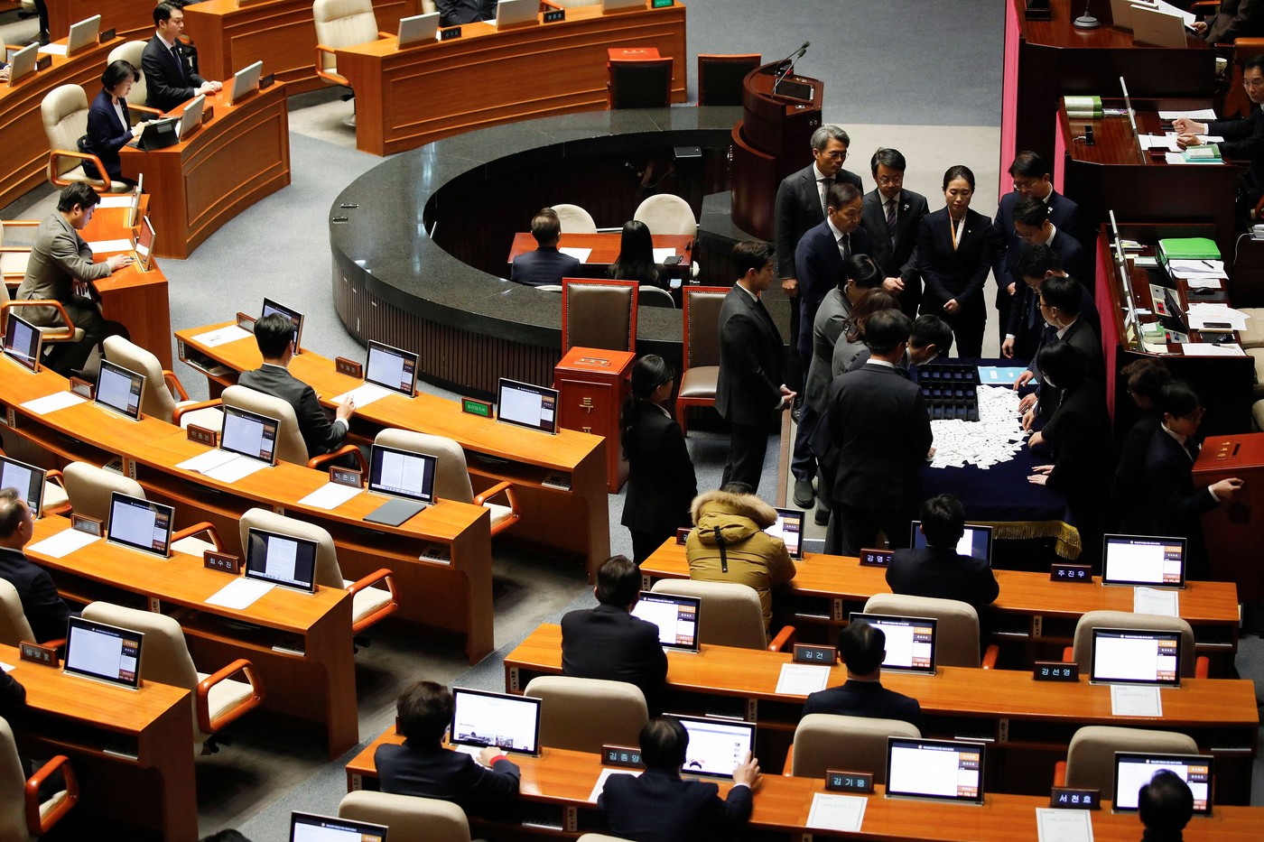 Indignare și revoltă după ce un oficial sud-coreean a propus „importul” femeilor străine pentru a crește rata natalității din țară