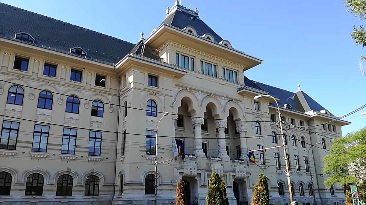 Sute de angajați din Primăria Capitalei ar urma să fie  concediați