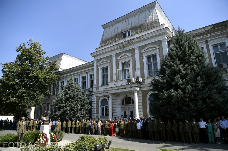 Ministrul Apărării, despre ancheta DNA de la Spitalul Militar: În iunie, am decis să nu mai prelungesc mandatul managerului Florentina Ioniţă