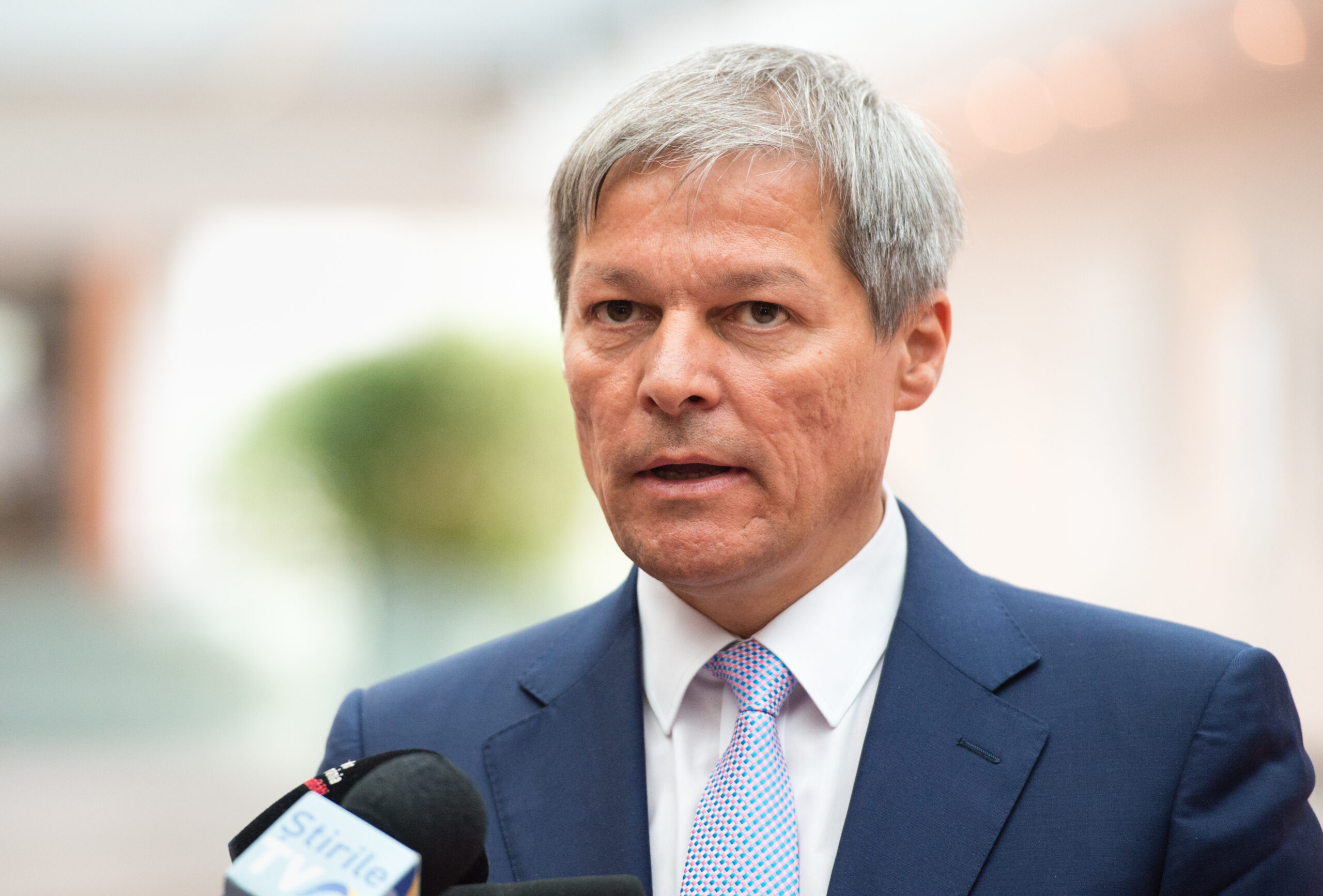 Dacian Cioloș va fi de luni consilier prezidențial
